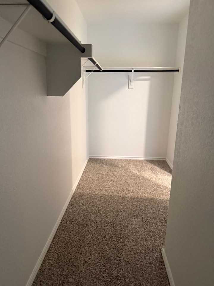 320 Trail Ct - Photo 7 of 20
