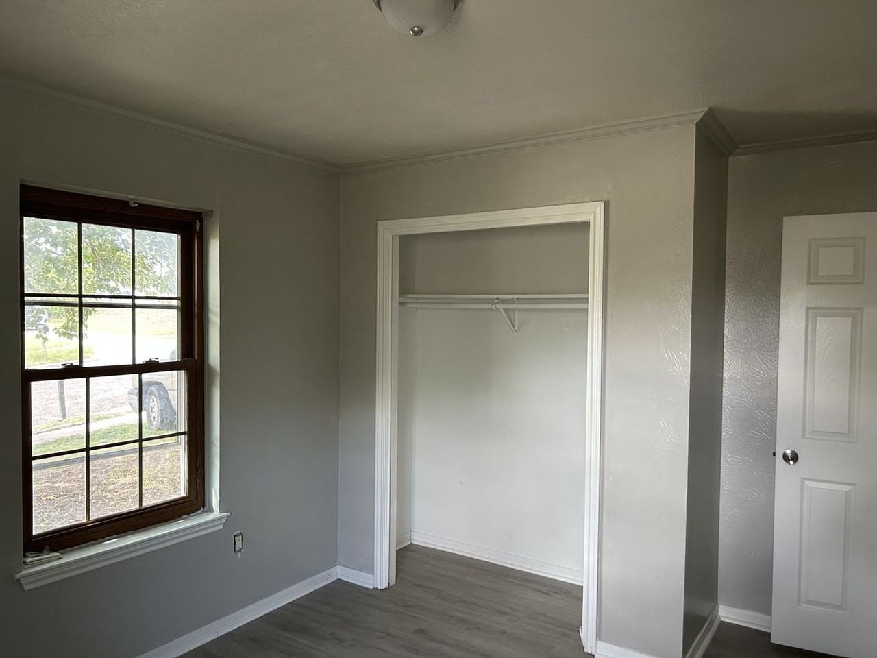 919 Marilyn Dr - Photo 5 of 11
