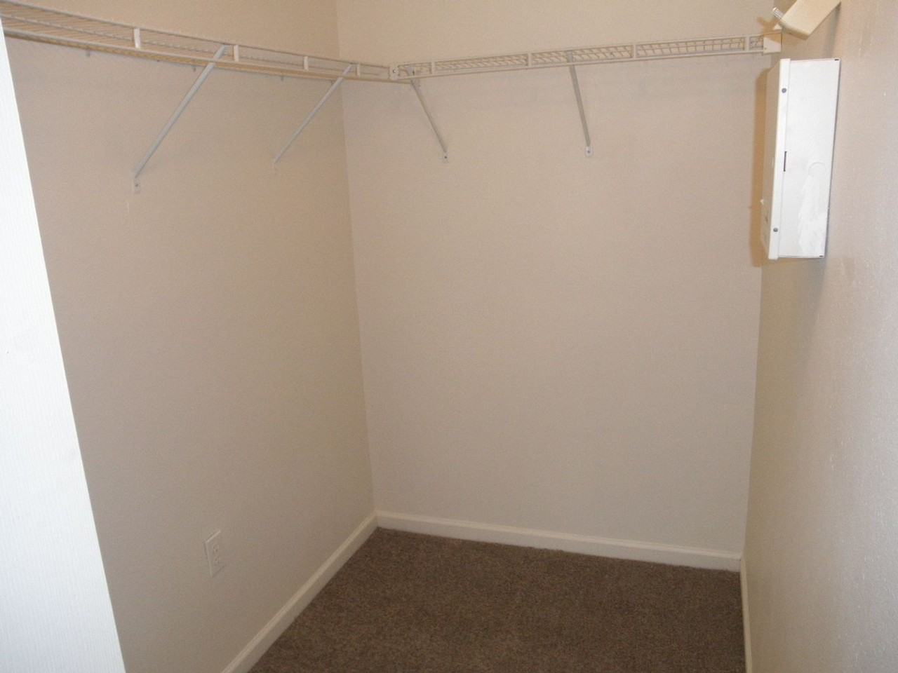 3482 Briar Bay Blvd #1 - Photo 7 of 11