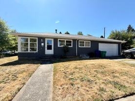 8020 N St Johns Ave - Photo 1 of 1