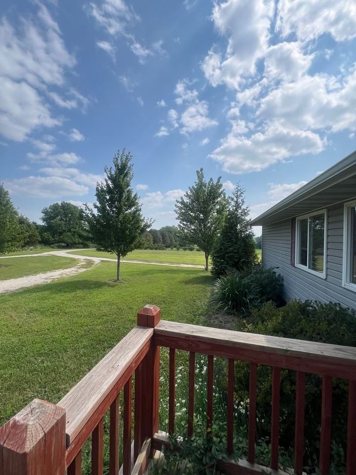 13929 Harrison Rd - Photo 3 of 23