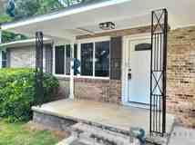 2915 Jeannie Dr - Photo 1 of 1