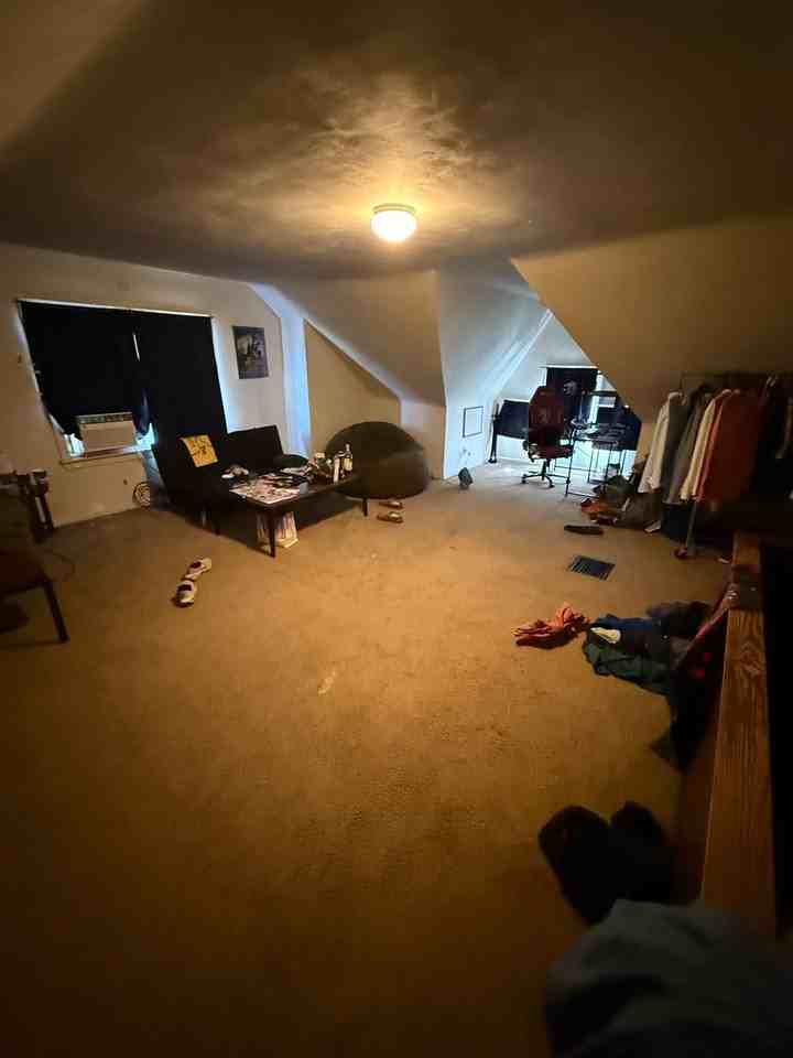 3275 Parkview Ave - Photo 5 of 18