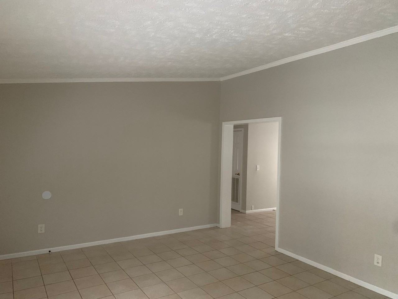 1311 Bright Ct - Photo 6 of 14