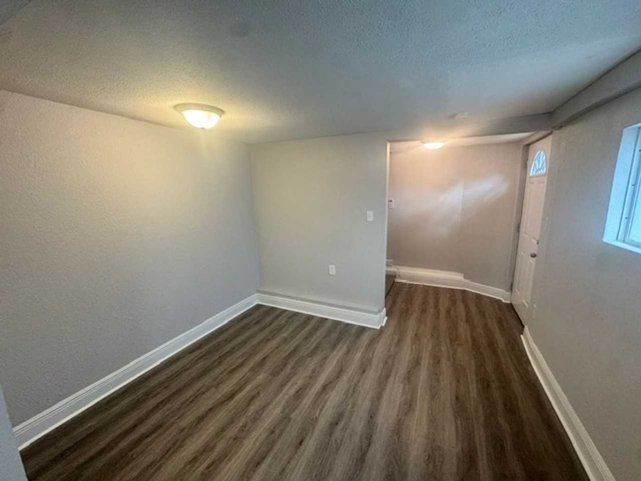 115 W Allison Ct - Photo 4 of 22