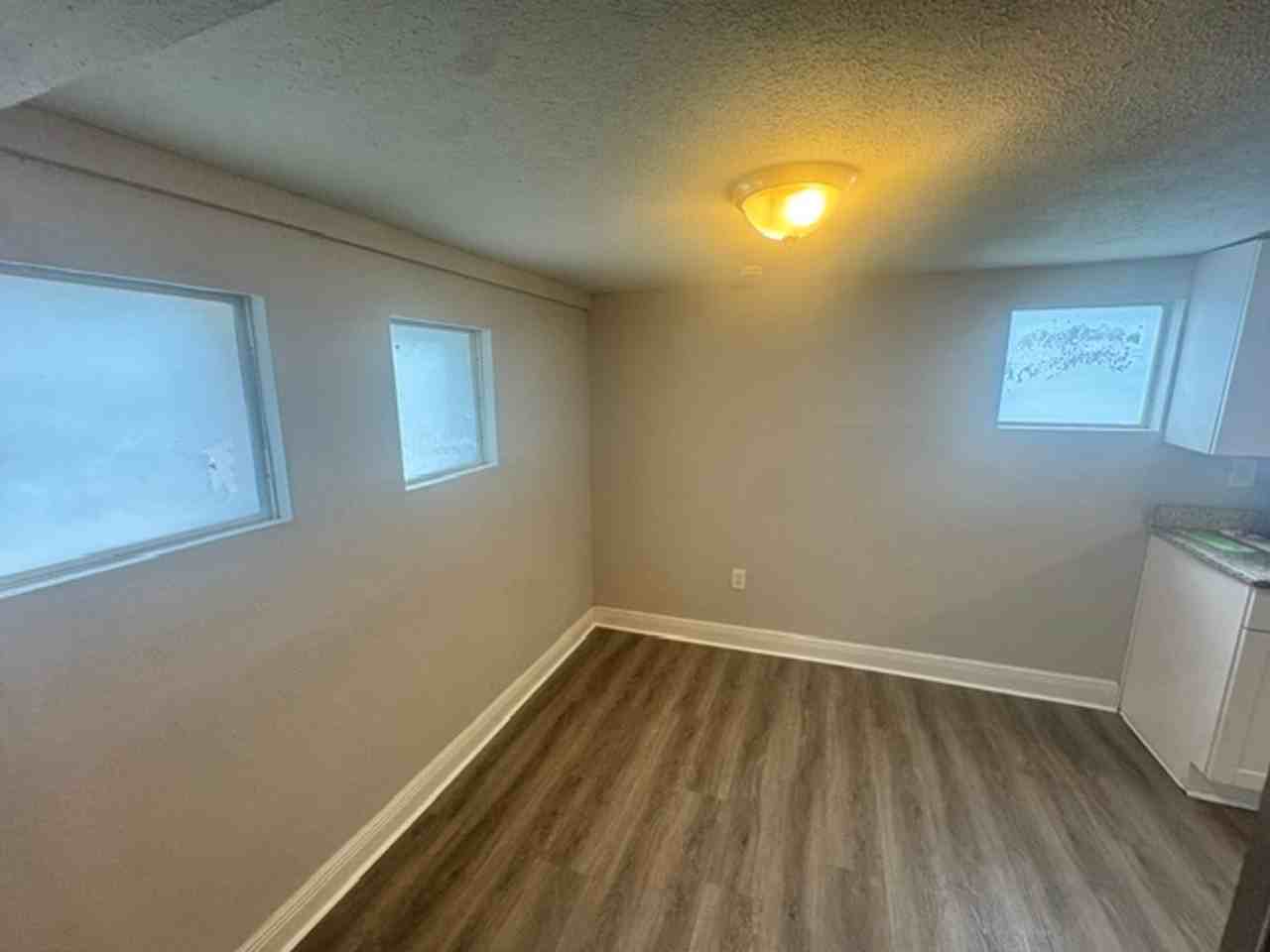 115 W Allison Ct - Photo 5 of 22