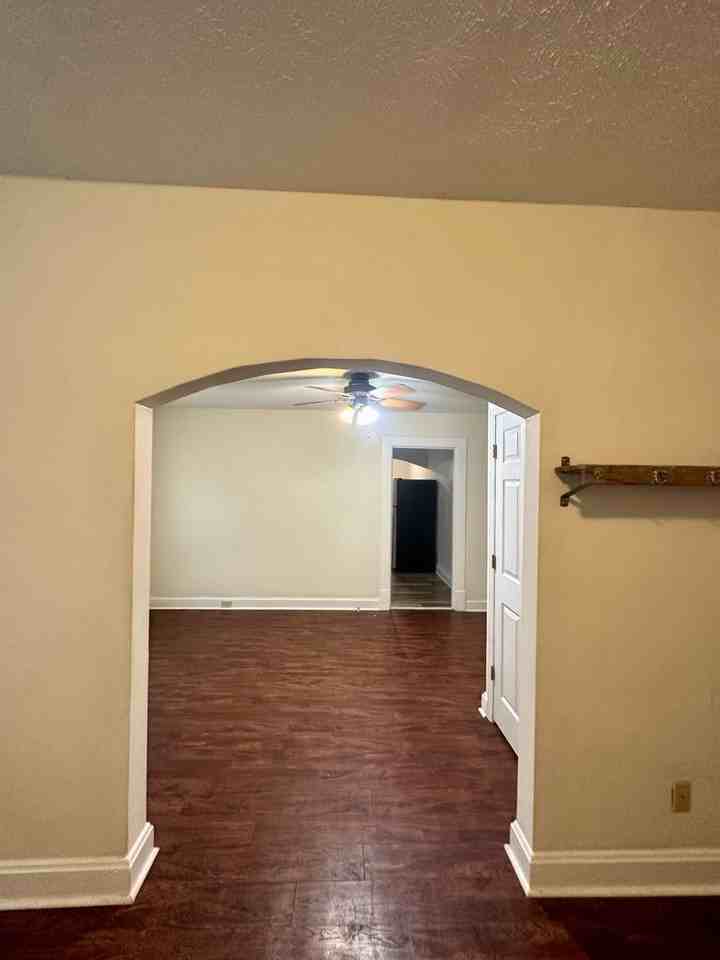 370 Bucoto Ct - Photo 4 of 16
