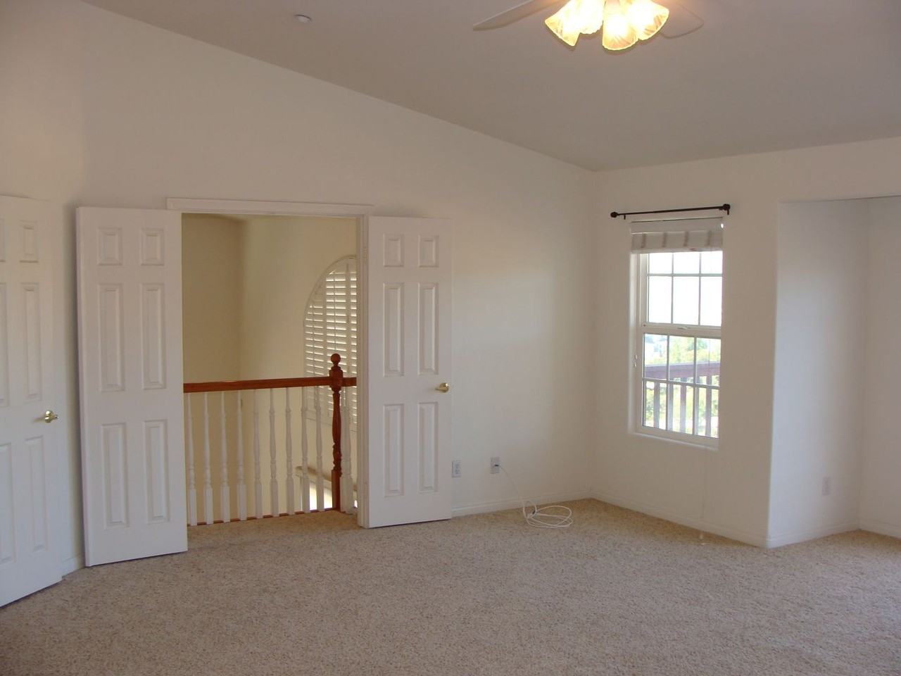 367 Sneath Way - Photo 4 of 23