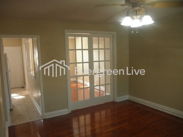 311 Candry Ter - Photo 3 of 13