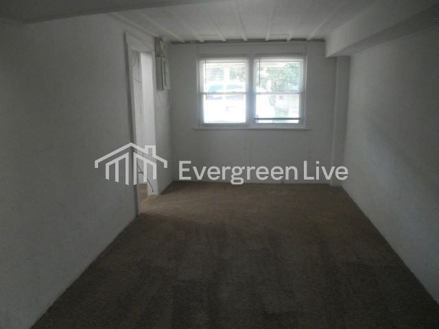 311 Candry Ter - Photo 6 of 13