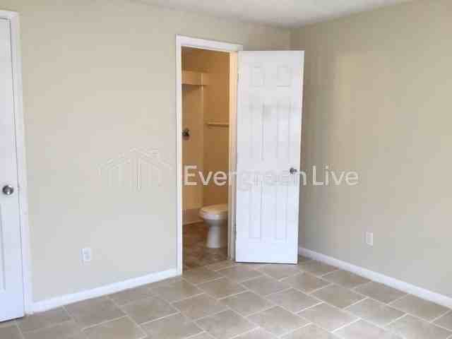 4888 Strato Rd W - Photo 2 of 11