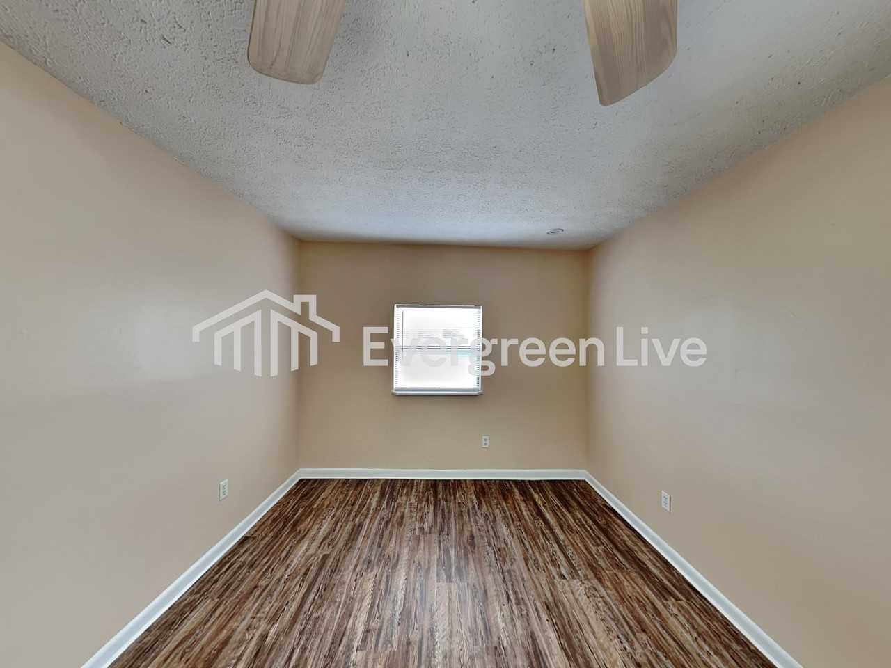 11514 Soforenko Dr - Photo 4 of 18