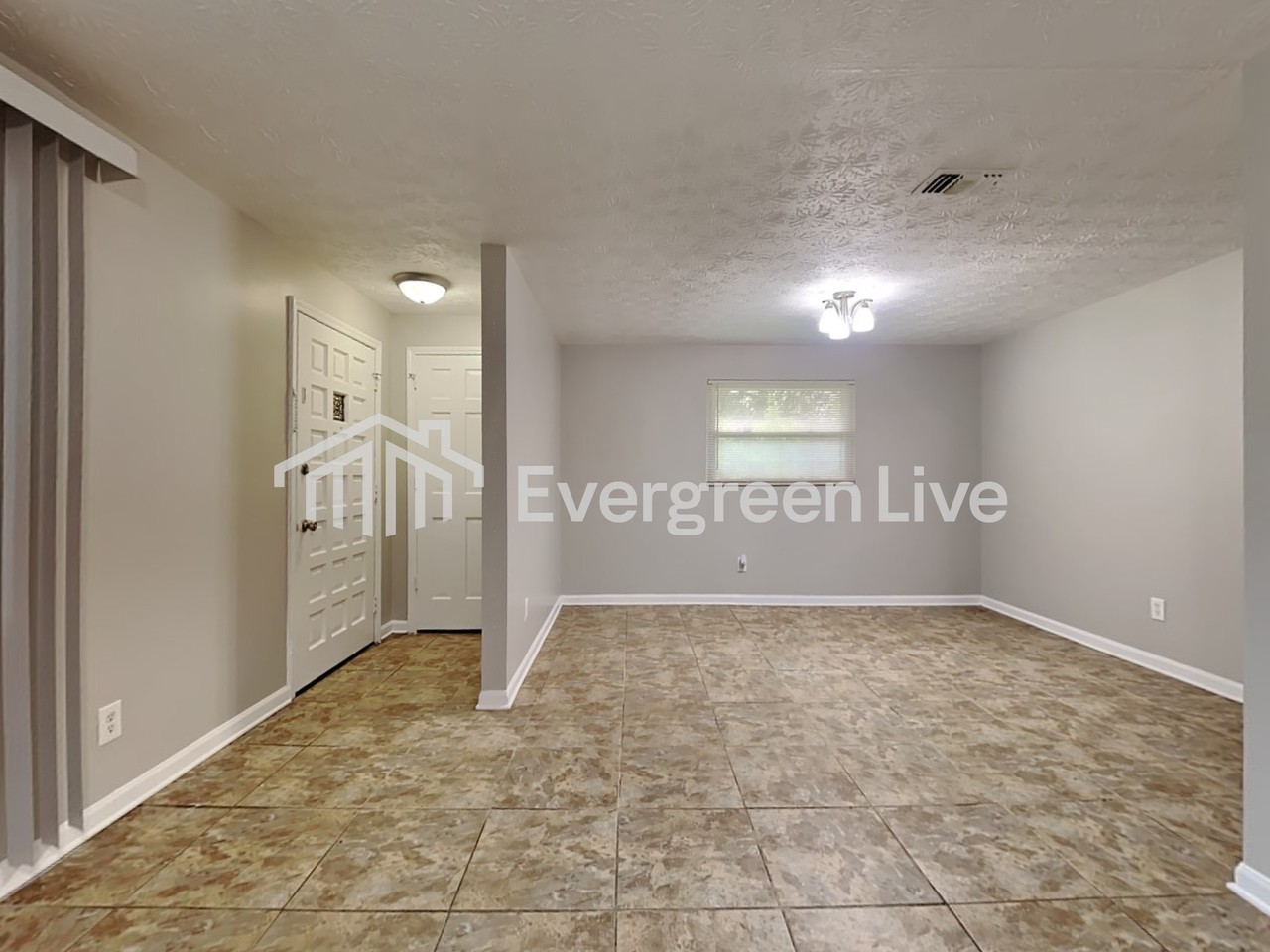 8249 Devoe St - Photo 2 of 21