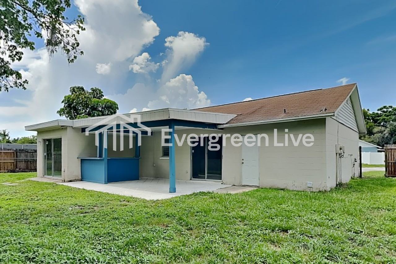 7109 Vallejo Way - Photo 2 of 16