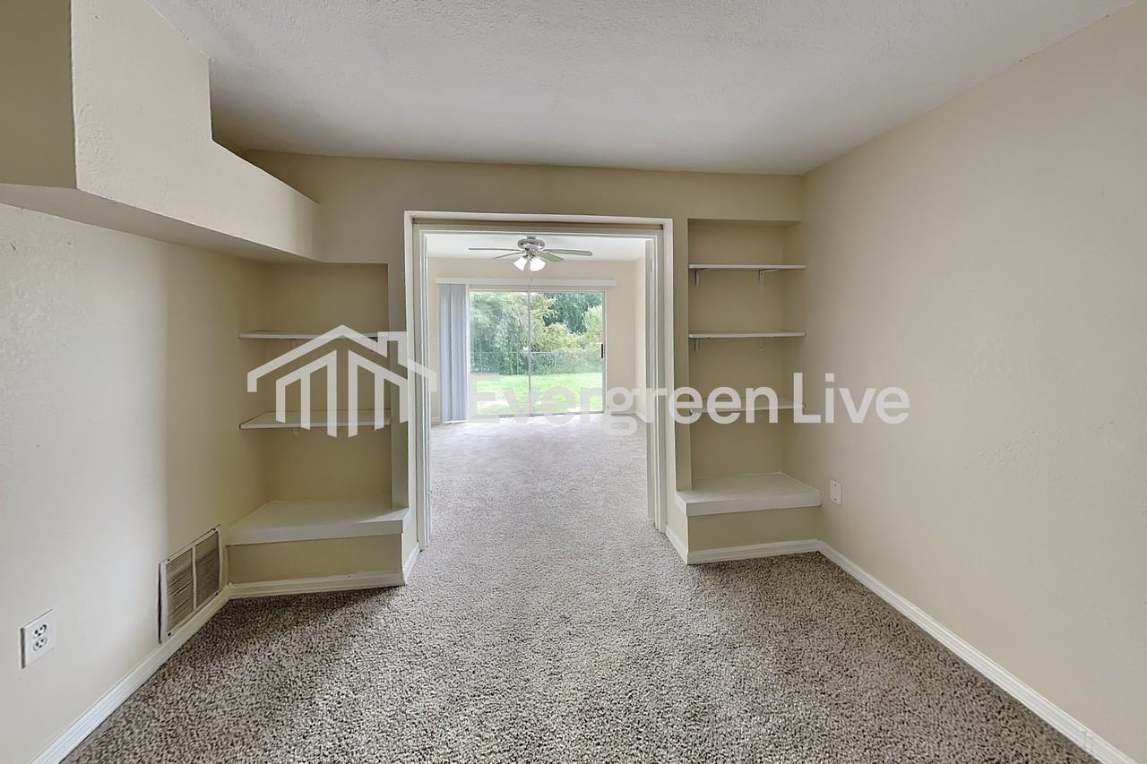 7109 Vallejo Way - Photo 7 of 16