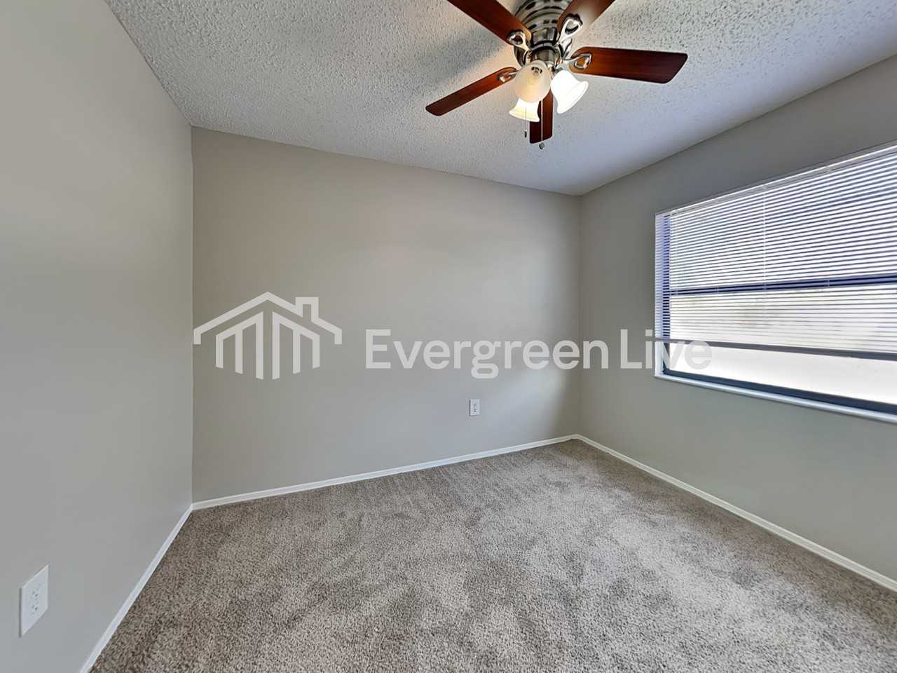 1388 Bramblewood Dr - Photo 7 of 23