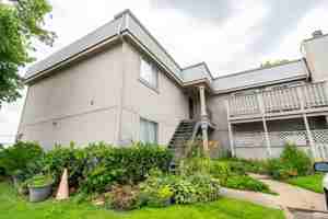 featured image of 6730 S Lewis Ave #1008