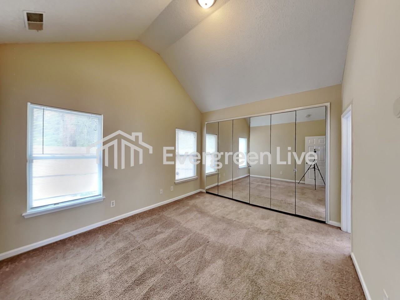 2169 Crossrail Dr - Photo 6 of 20