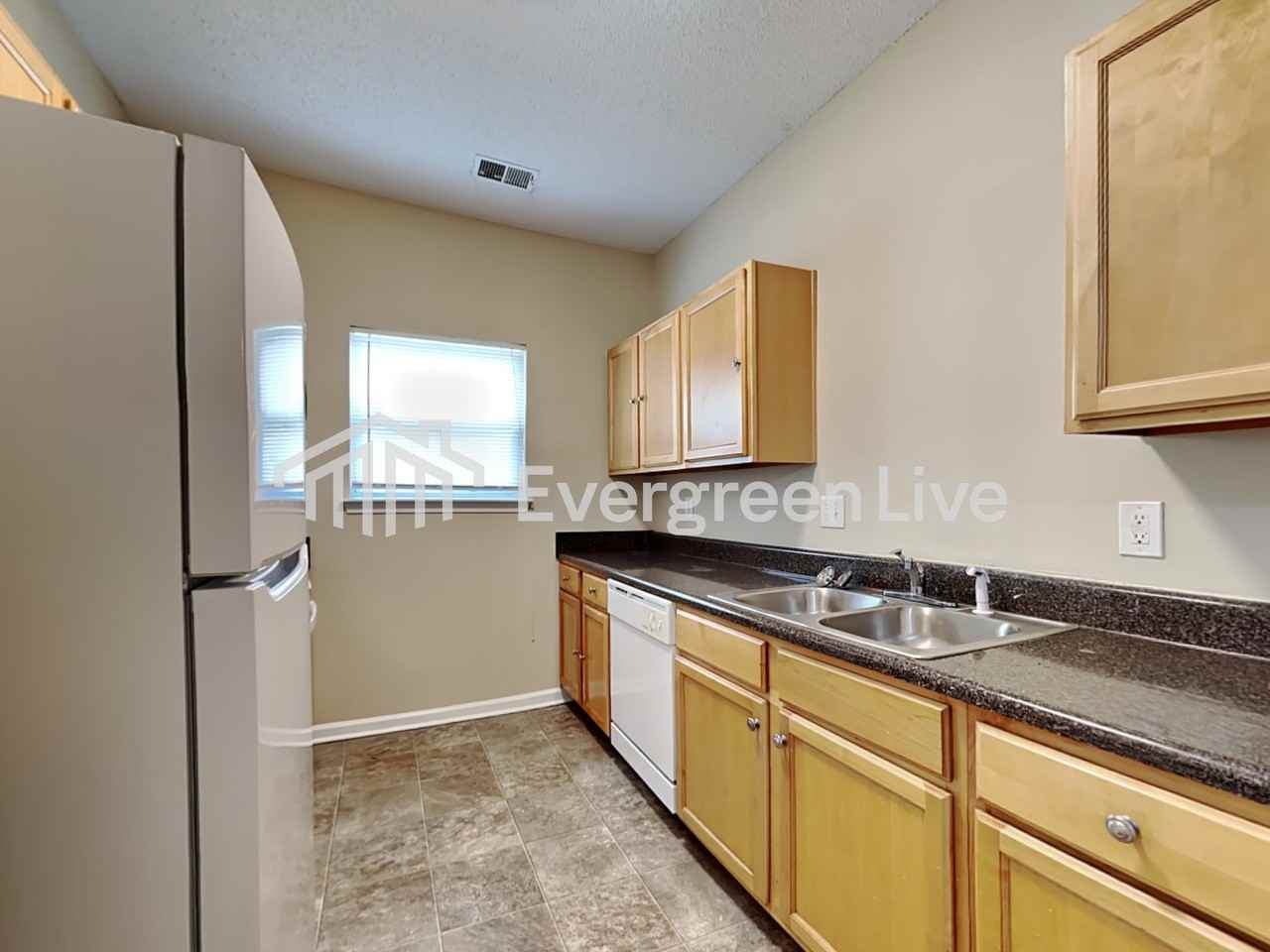 2169 Crossrail Dr - Photo 4 of 20
