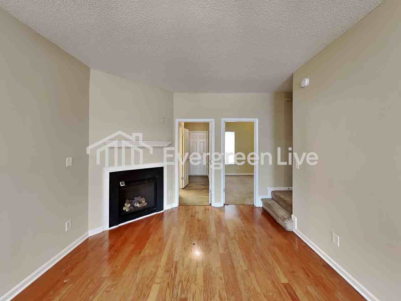 2169 Crossrail Dr - Photo 2 of 20