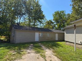 featured image of 392 E Main St