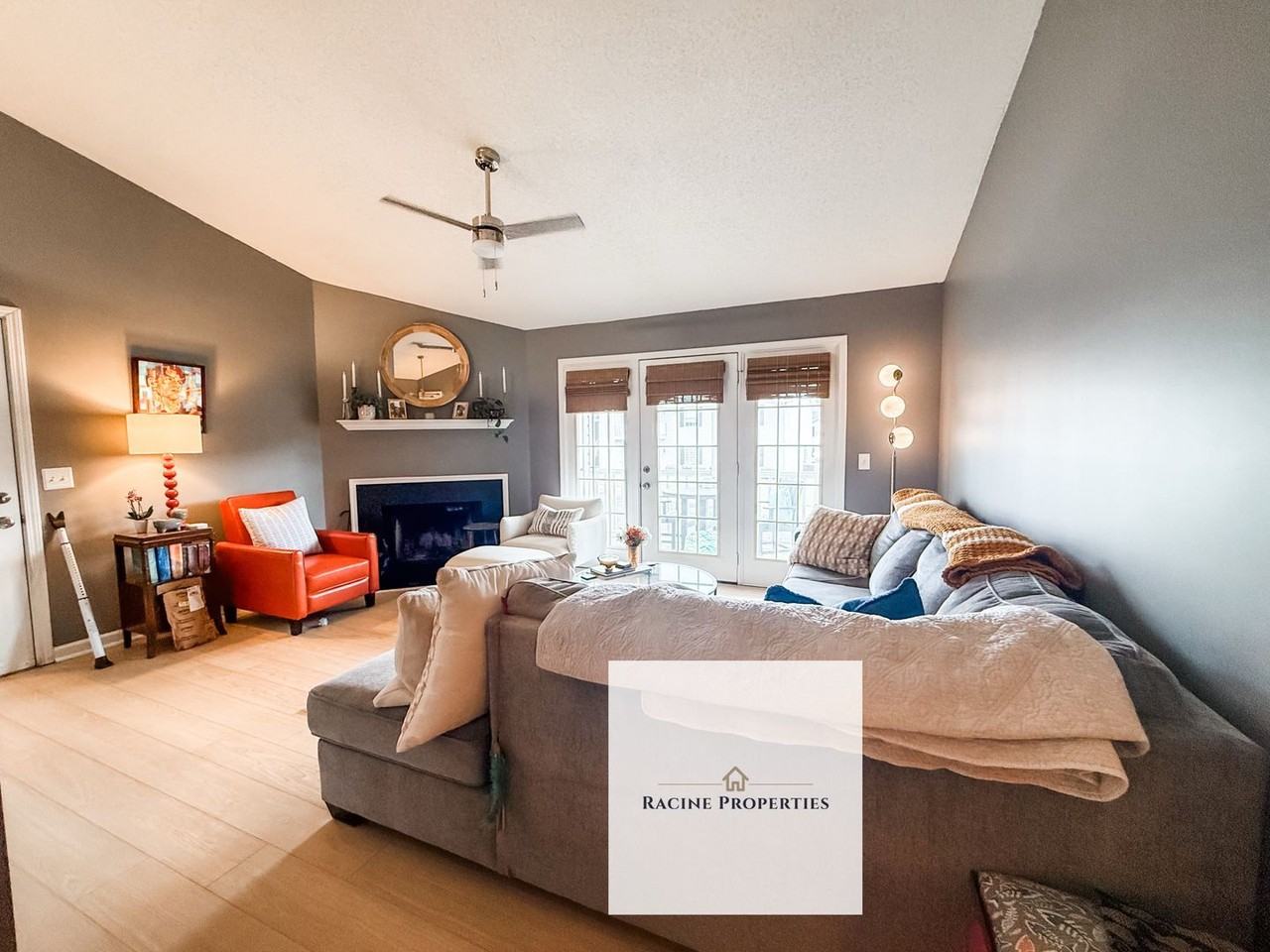 605 Pelham Square Way - Photo 3 of 13
