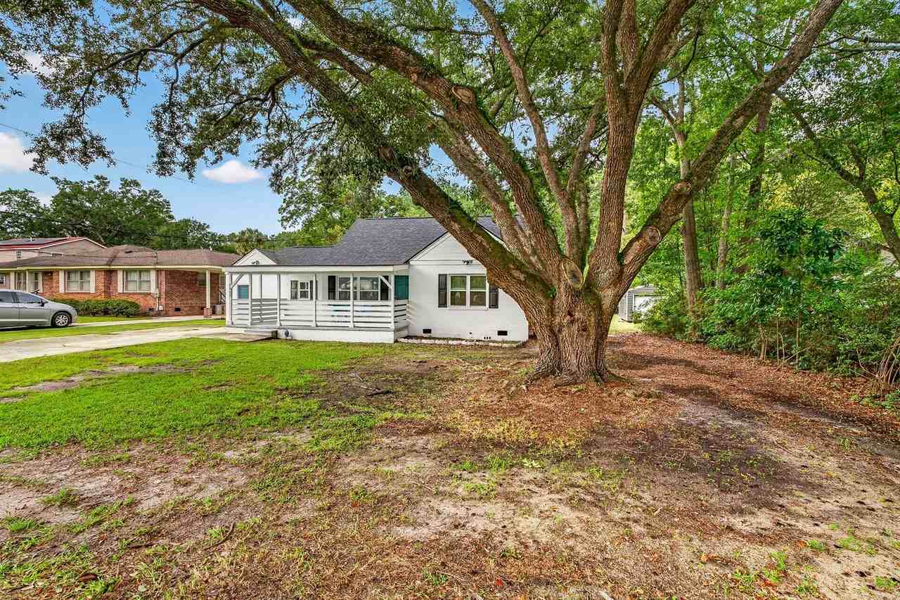 6933 Raymond Ave - Photo 4 of 25