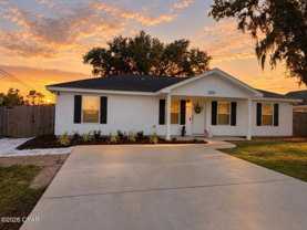 7224 Cherry St - Photo 1 of 1