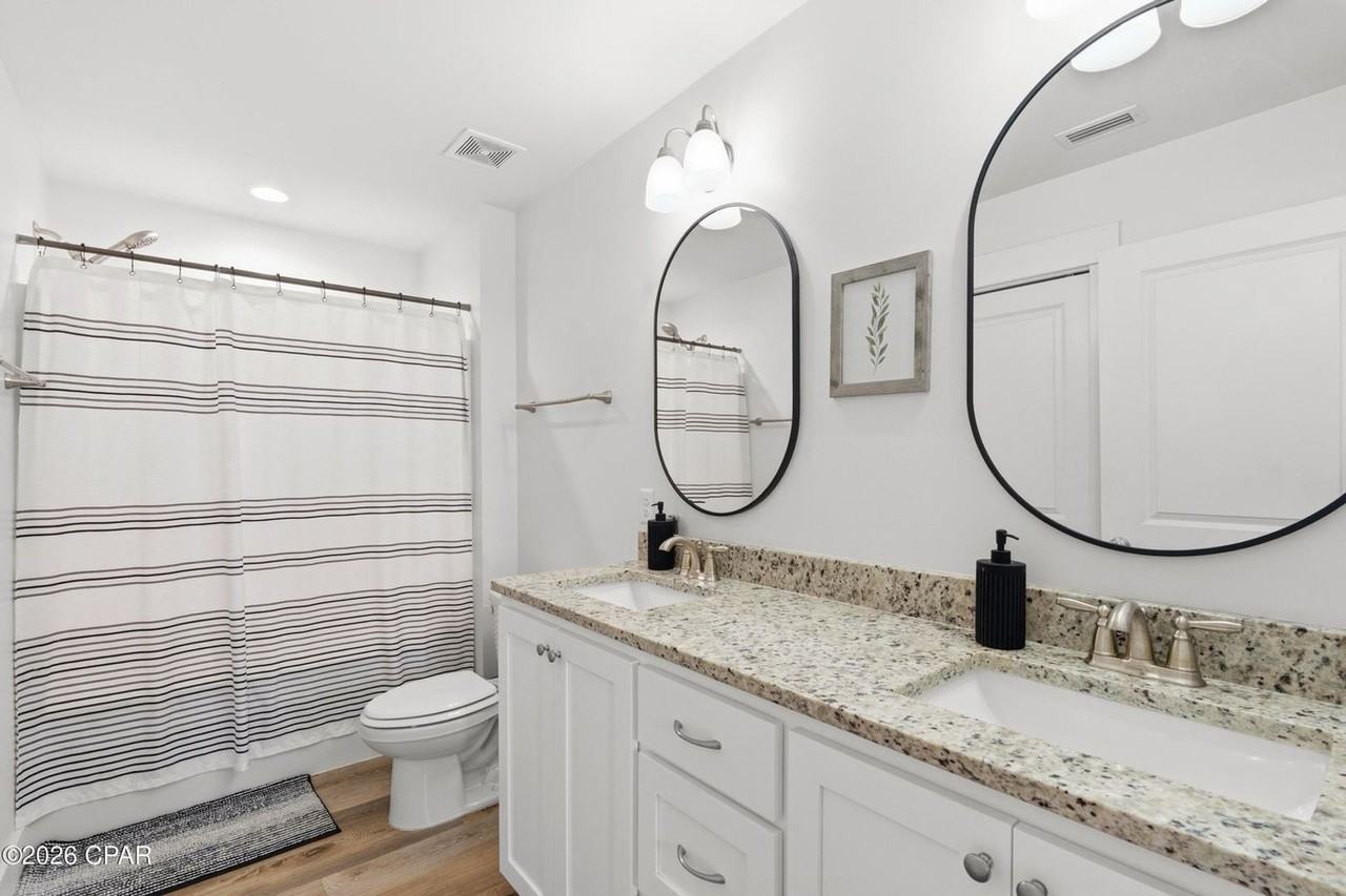 7224 Cherry St - Photo 7 of 12