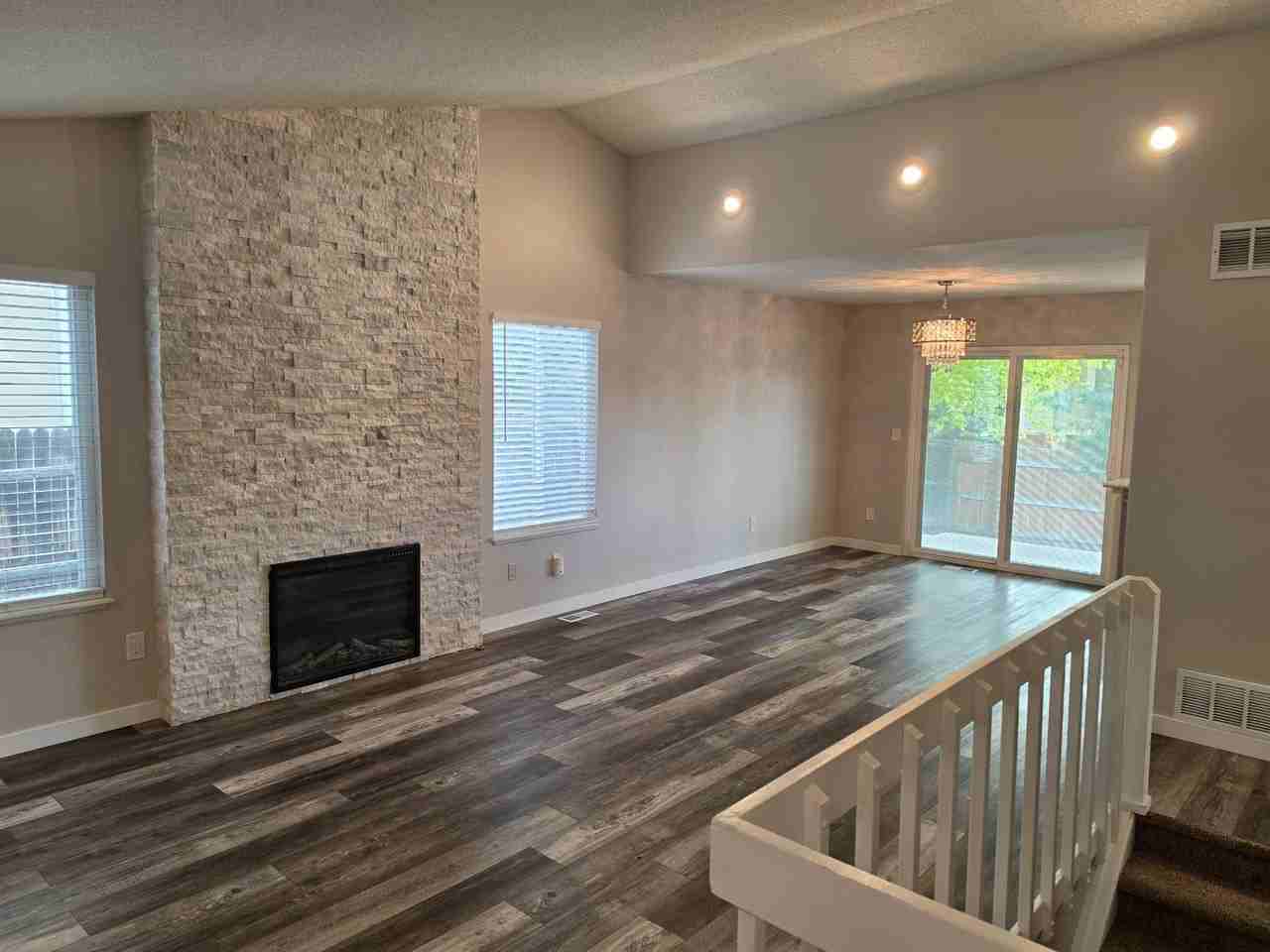 6094 S Kingston Cir - Photo 2 of 27