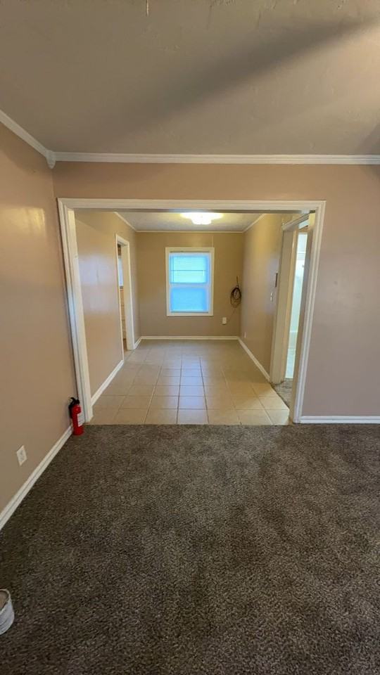 1410 W Hudson Dr - Photo 7 of 10
