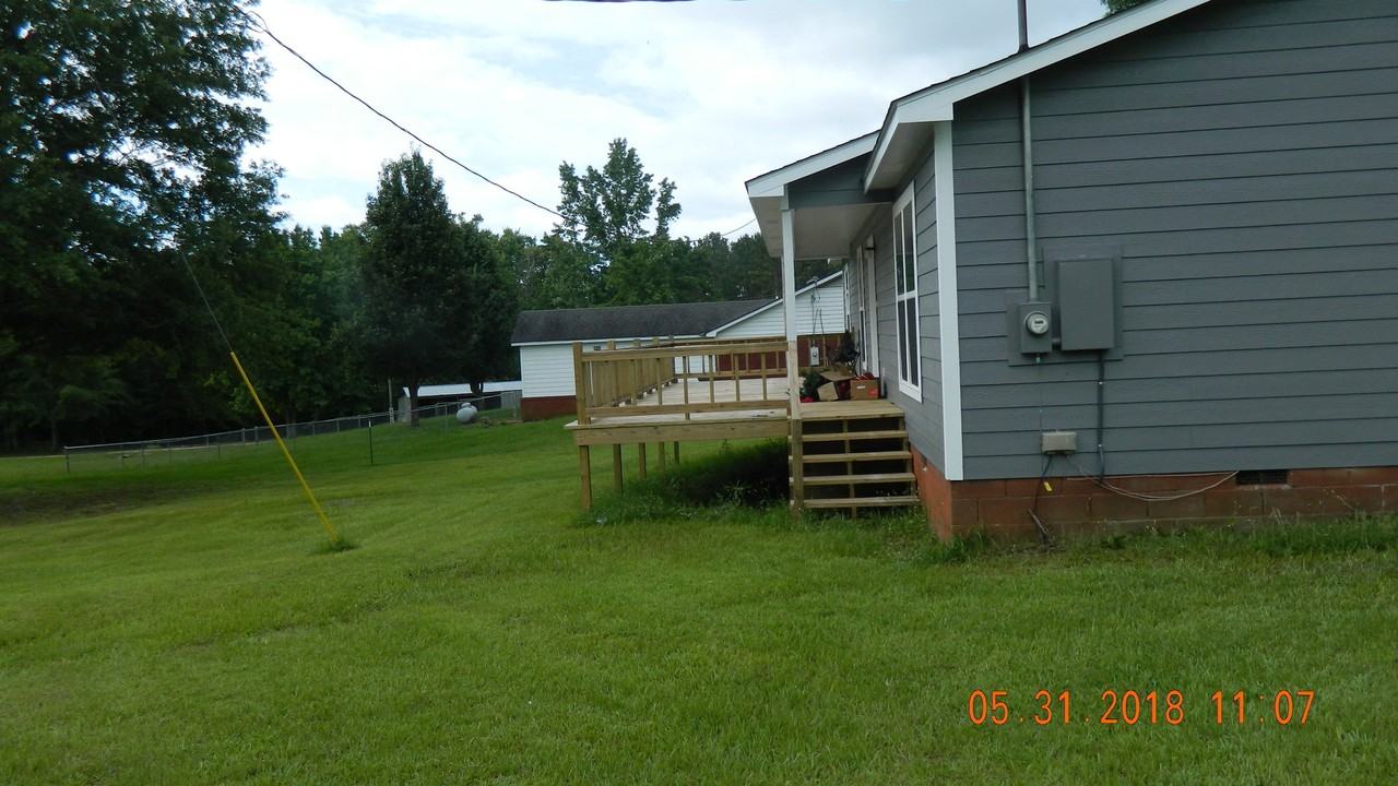 78 Wagon Wheel Rd - Photo 2 of 18