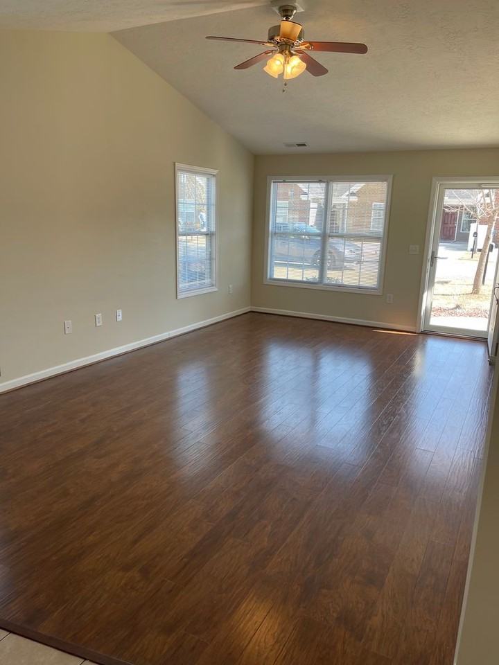 23 Skylar Ct - Photo 7 of 13