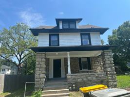 featured image of 3331 S Benton Ave