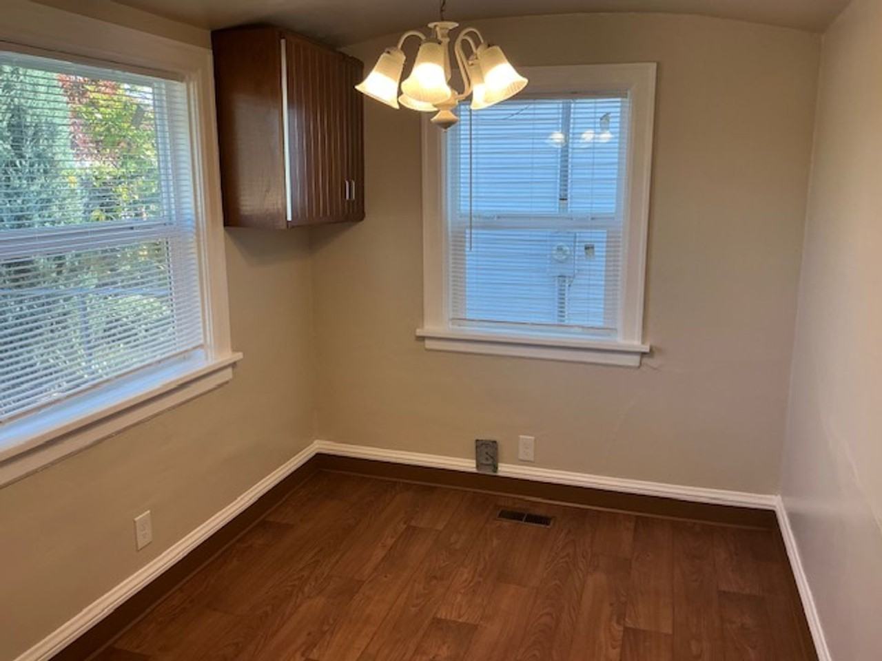 525 N Lombard St - Photo 6 of 19
