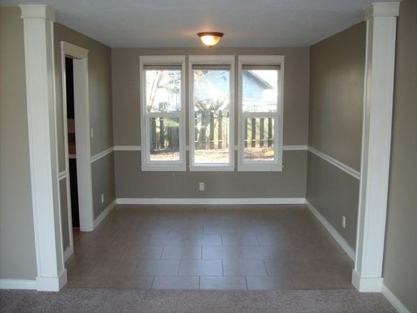 2264 Lillian St - Photo 3 of 15