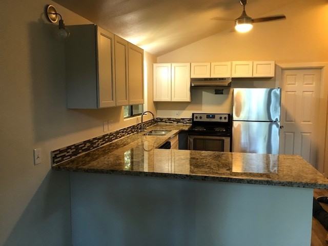 13 Green Hill Rd - Photo 5 of 26