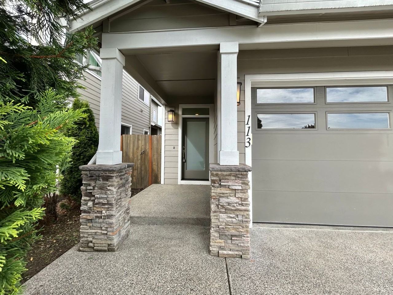 113 Ne 30th Ave - Photo 3 of 50