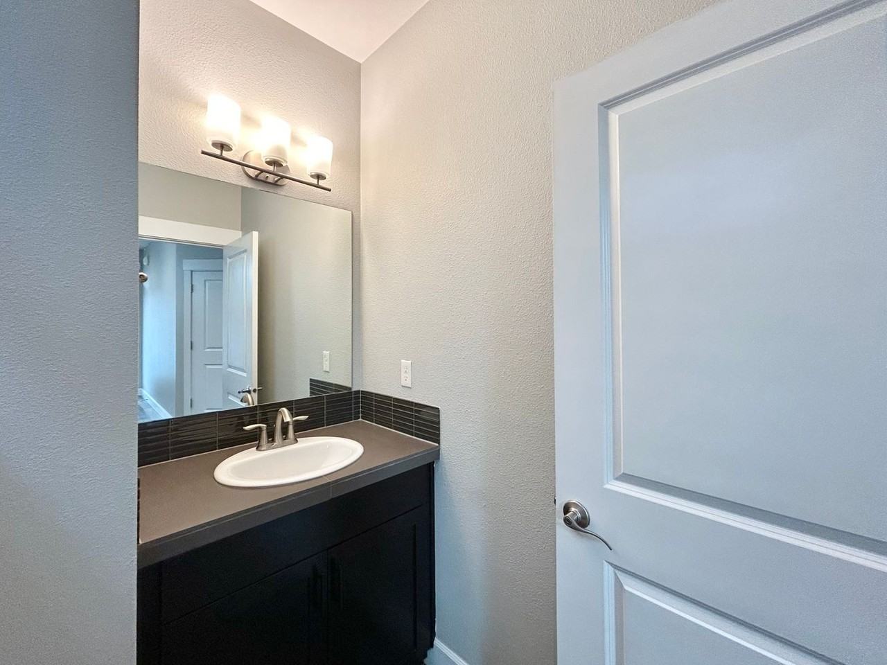 113 Ne 30th Ave - Photo 6 of 50