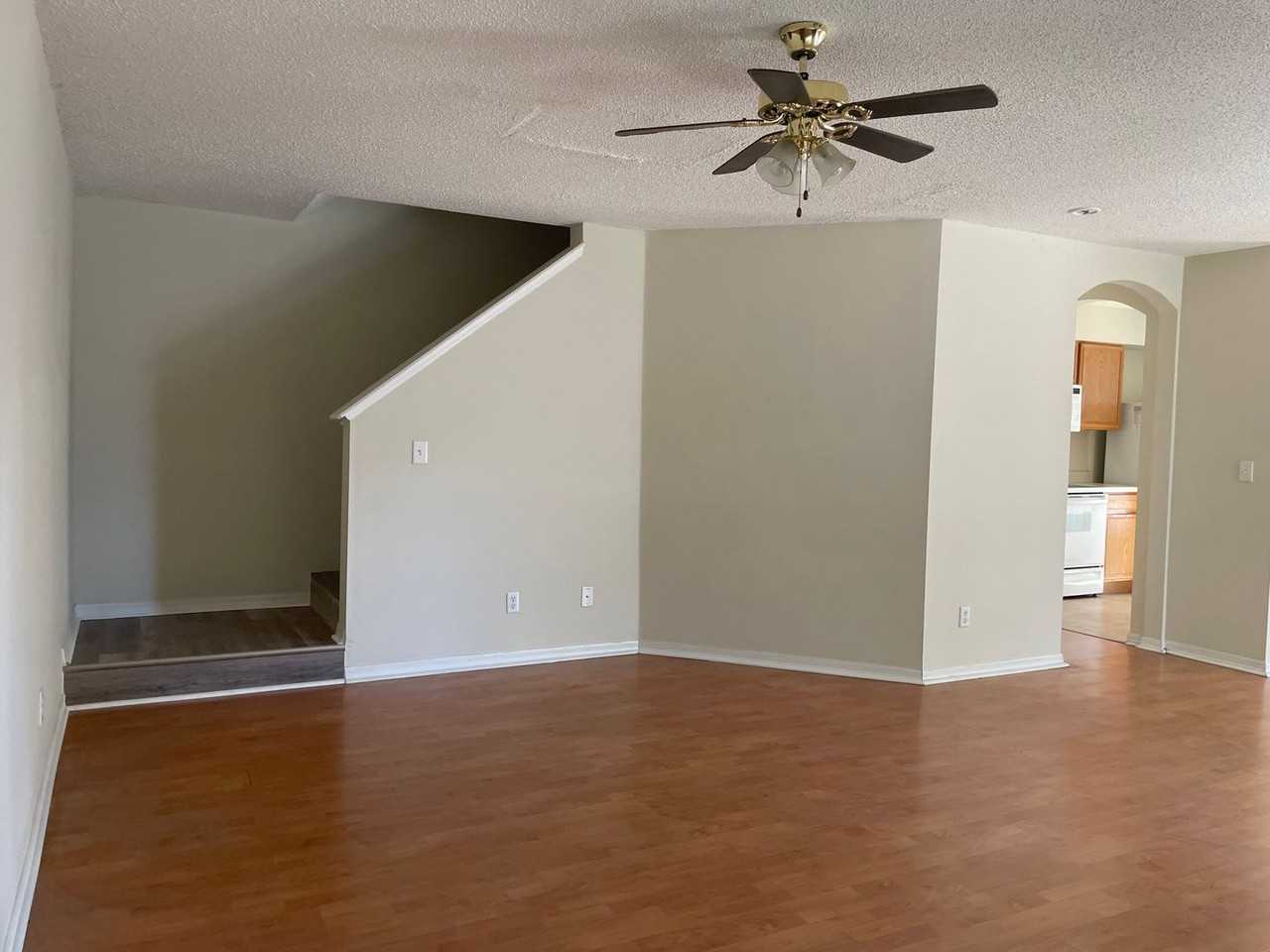 4102 Waterside Island Ct - Photo 7 of 19
