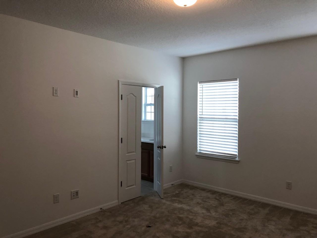 13167 Granger Ave - Photo 2 of 21