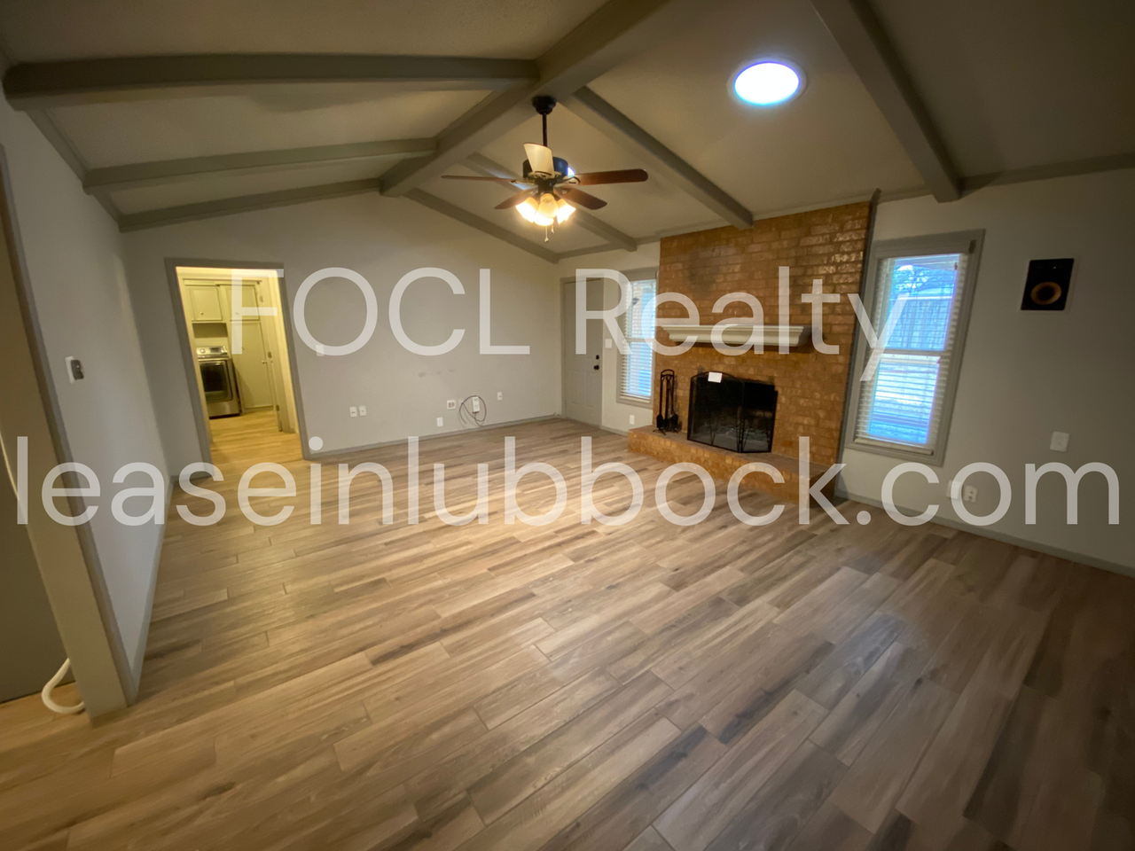 5304 94th St - Photo 5 of 11