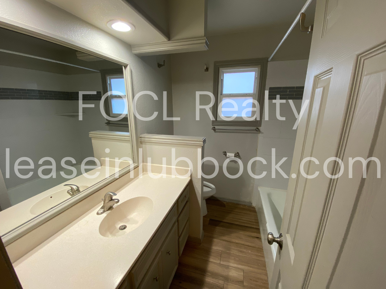 5304 94th St - Photo 7 of 11
