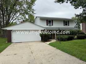 5115 Louden Dr - Photo 1 of 1