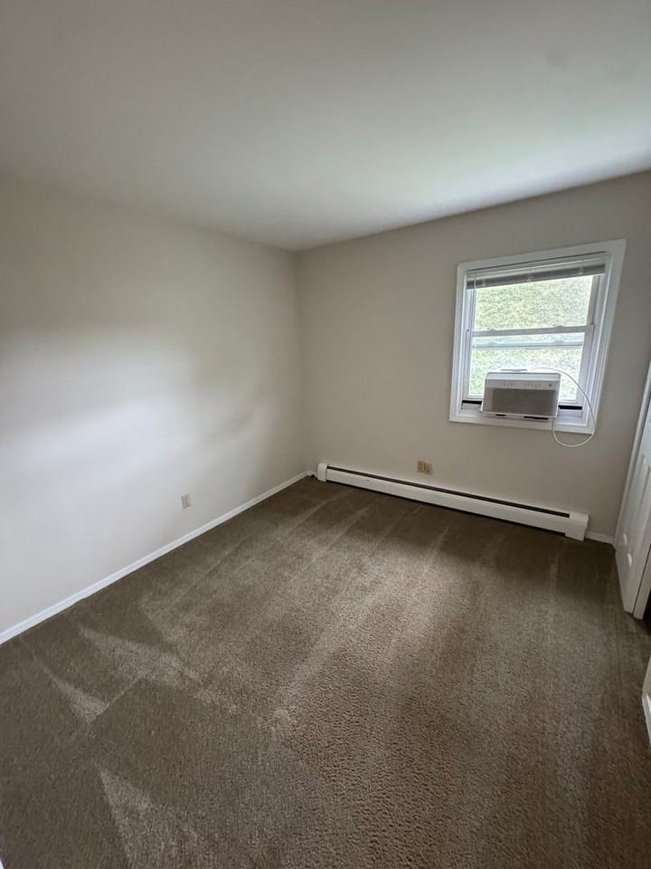 5115 Louden Dr - Photo 7 of 12
