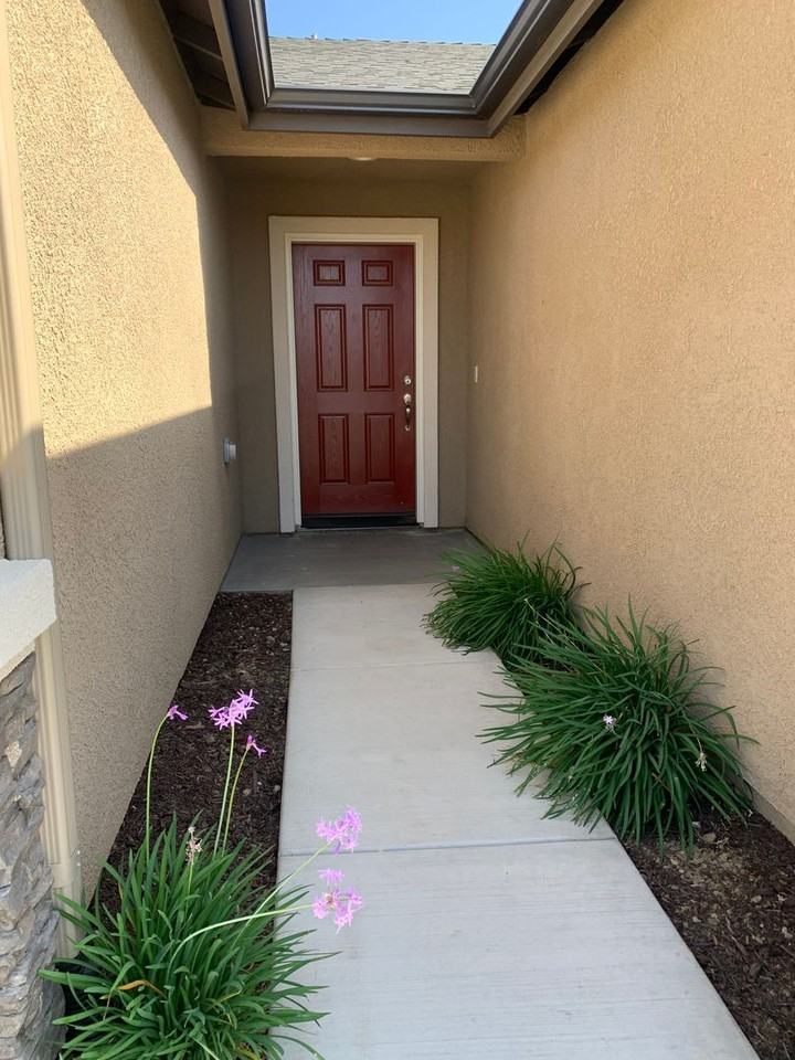 2342 W Escher Dr - Photo 3 of 18