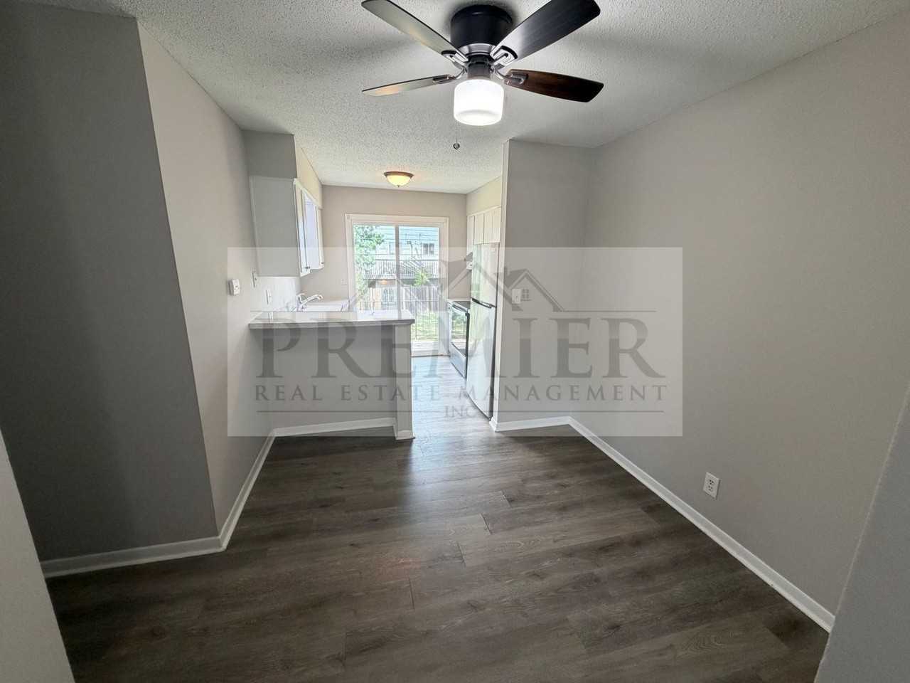 9306 Reeder Ave #4 - Photo 5 of 14