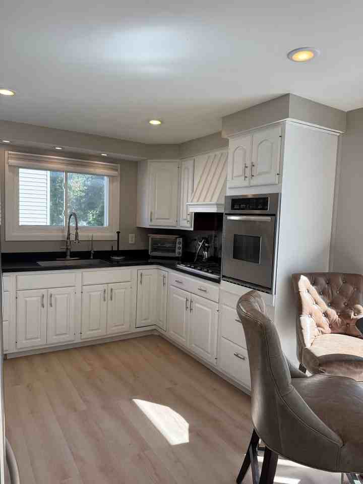 113 Jewell Dr - Photo 4 of 35