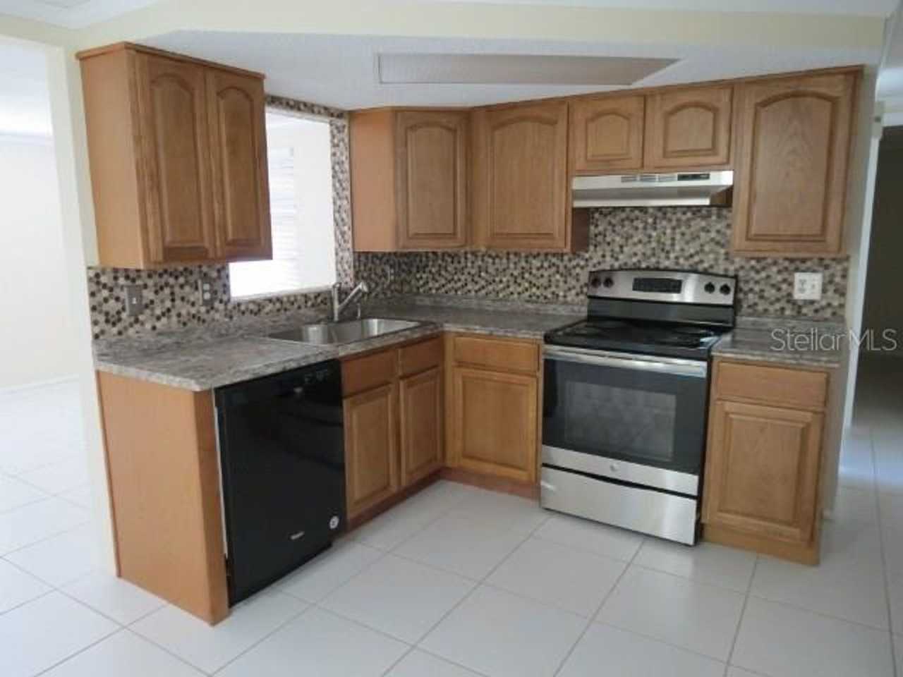 6808 Roosevelt Dr - Photo 2 of 14