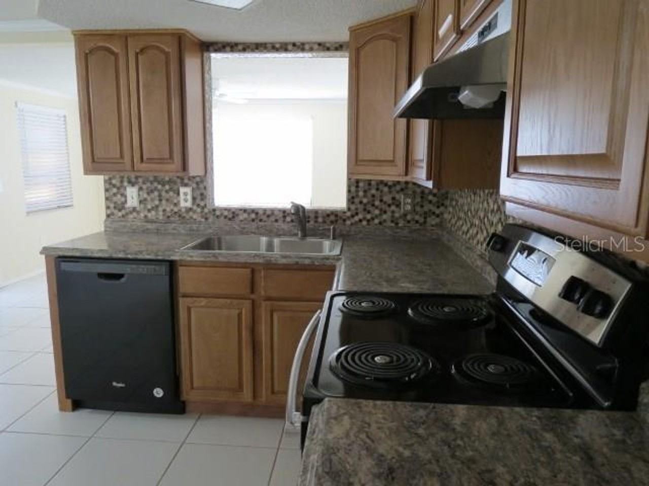 6808 Roosevelt Dr - Photo 3 of 14